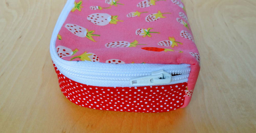 Strawberry Zipper Pencilcase Side