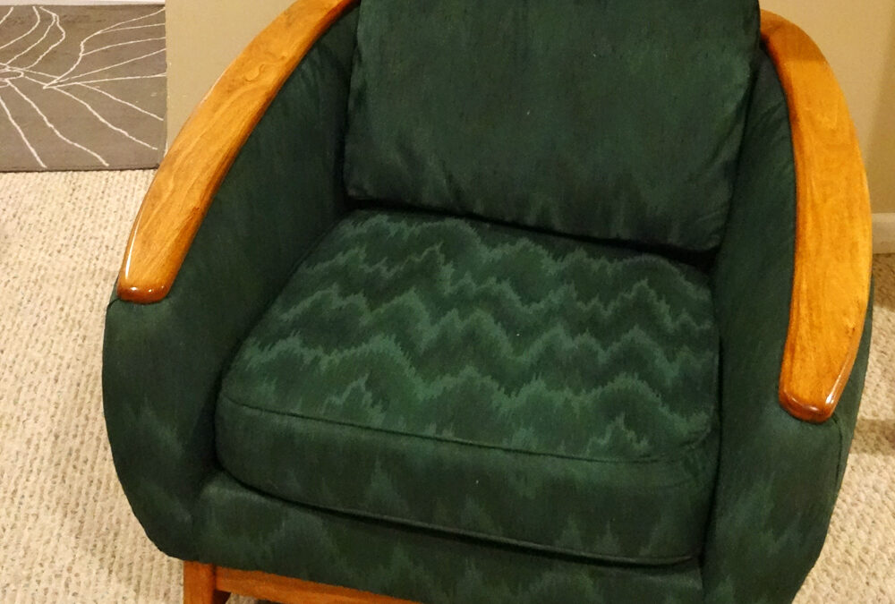 How to Choose New Fabric for Your Ugly Couch!